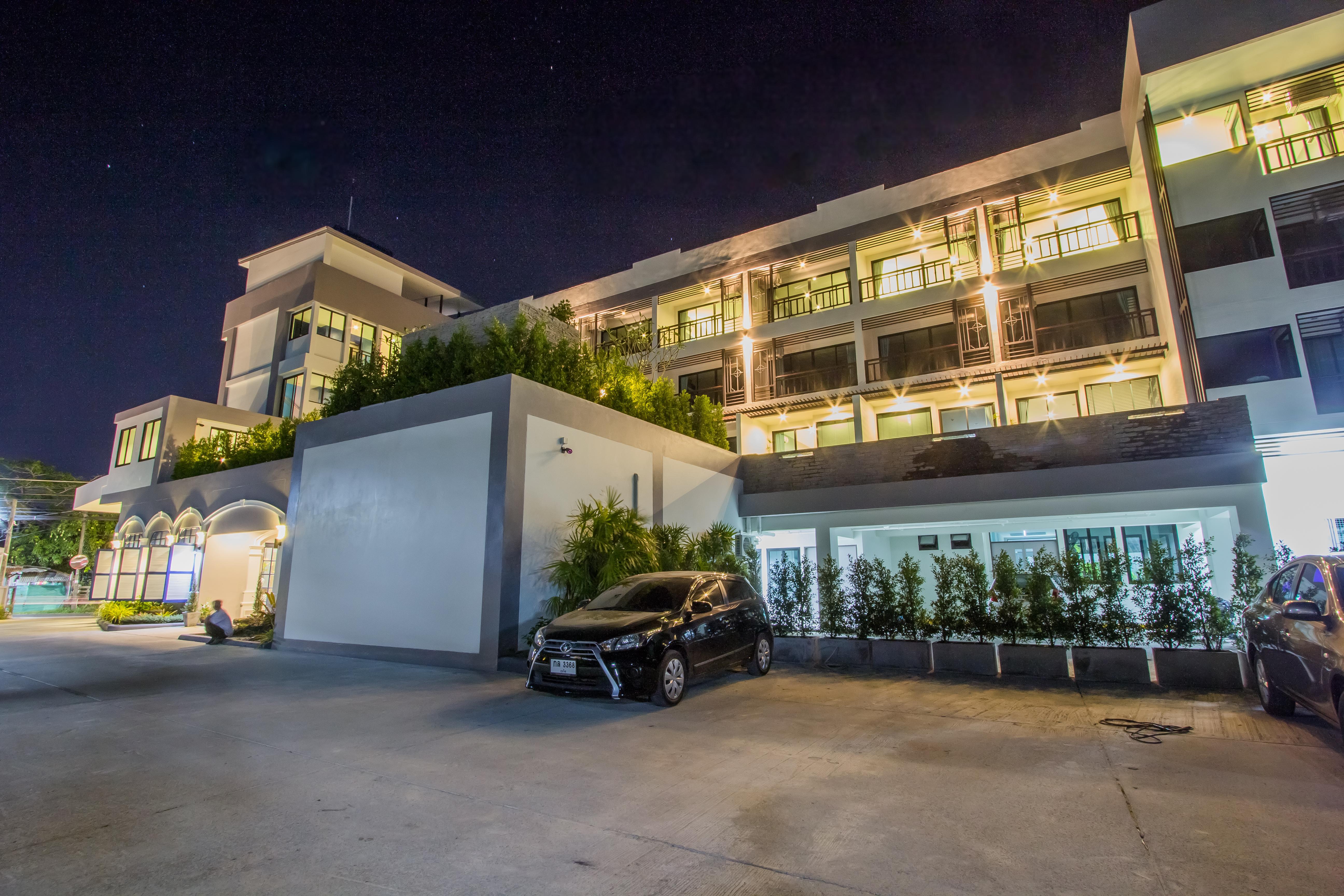 Baba House Hotel - Sha Plus Phuket Zewnętrze zdjęcie